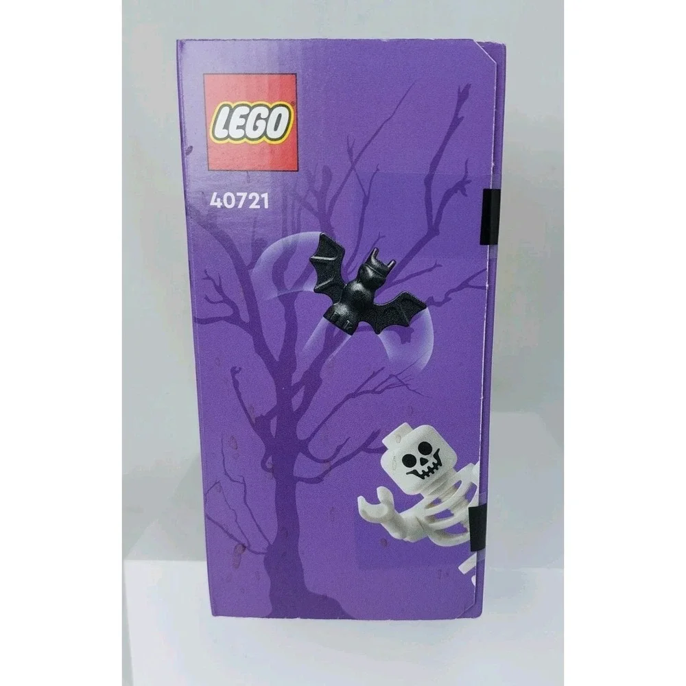 Lego Halloween Barn Building Play Set #40721 - 205 Pcs - 8+ Years‎ New Sealed